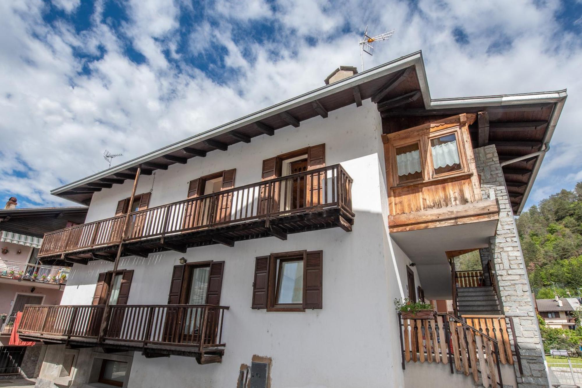 Casa Kristel Cir Comunale N 14 Aosta Eksteriør bilde