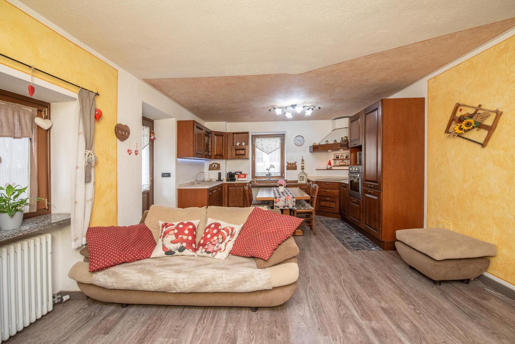 Casa Kristel Cir Comunale N 14 Aosta Eksteriør bilde
